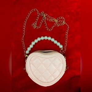 💖PINK💖Heart mini bag w/faux pearl handle/metal chain.PUfabric zip closure✨NWOT✨